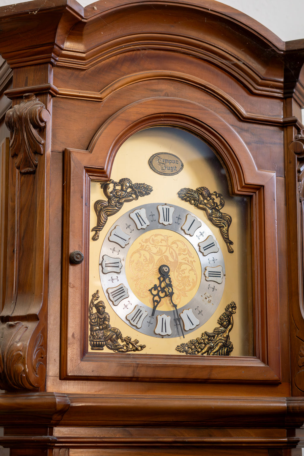 Reloj de Antesala “Tempus Fugit” – 1970