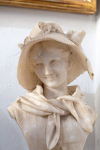 Busto Femenino Tallado en Mármol Francés S.XX